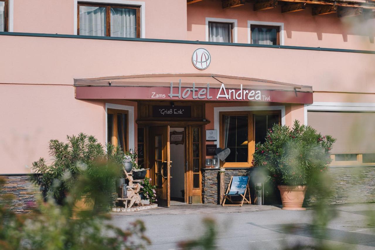 Hotel Andrea Zams Exterior photo